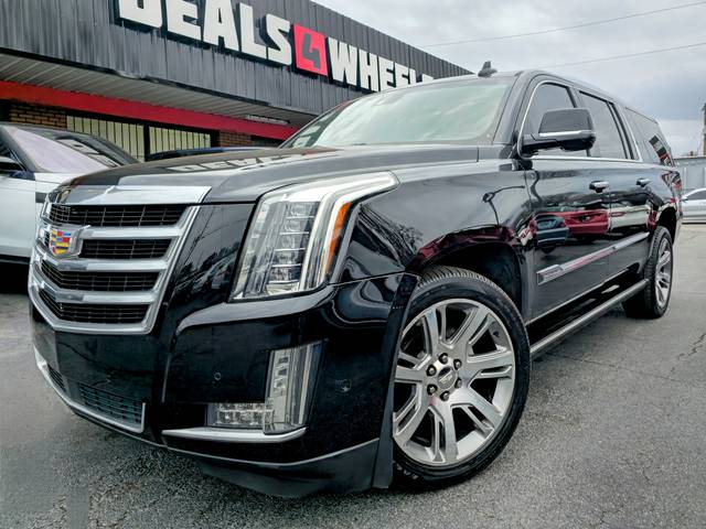 2017 Cadillac Escalade ESV Premium Luxury 4WD photo