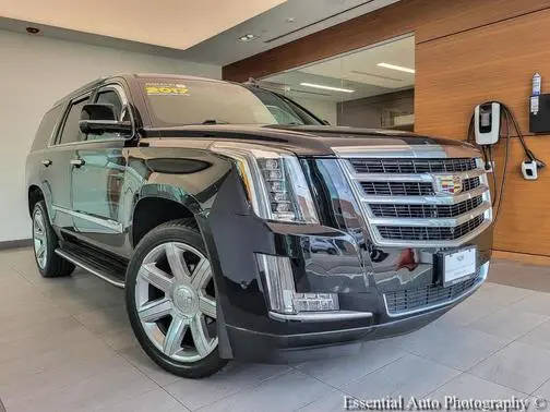 2017 Cadillac Escalade Luxury 4WD photo