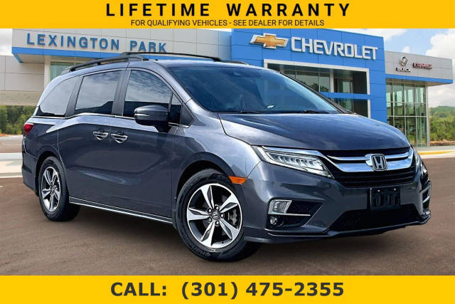 2018 Honda Odyssey Touring FWD photo