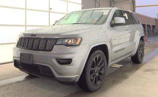 2017 Jeep Grand Cherokee Altitude 4WD photo