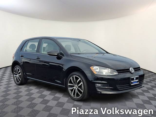 2017 Volkswagen Golf SE FWD photo
