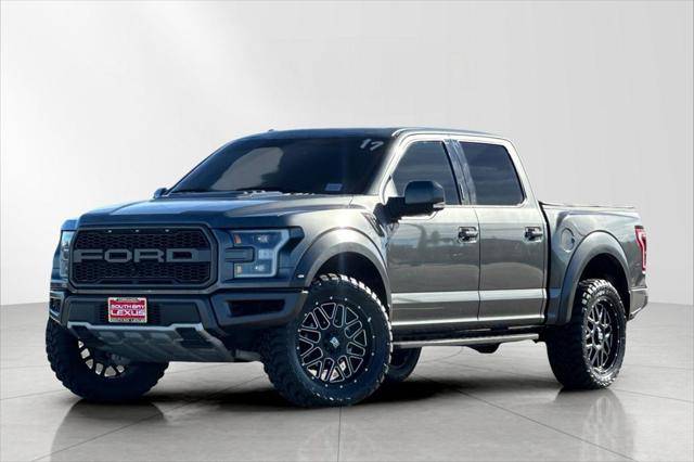2017 Ford F-150 Raptor 4WD photo