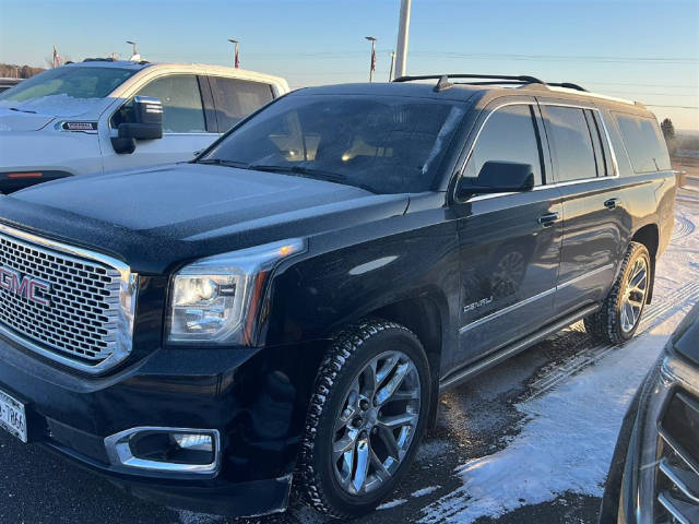 2017 GMC Yukon XL Denali 4WD photo