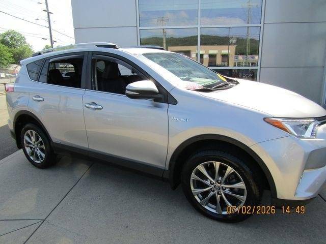 2017 Toyota RAV4 Limited AWD photo