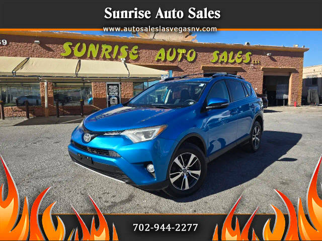 2017 Toyota RAV4 XLE AWD photo