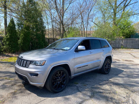 2017 Jeep Grand Cherokee Altitude 4WD photo