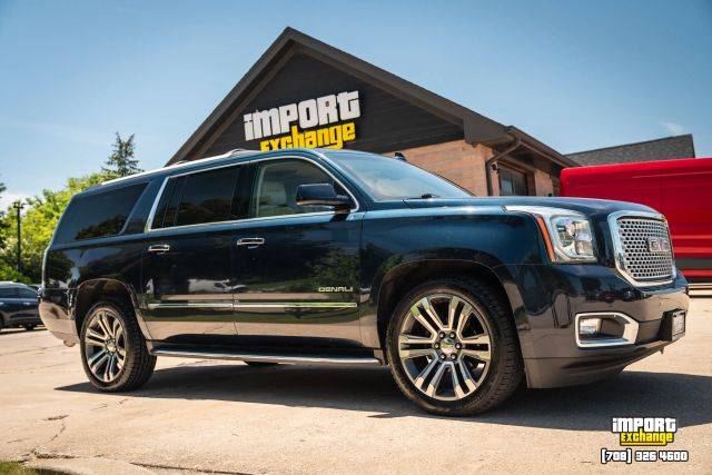 2017 GMC Yukon XL Denali 4WD photo
