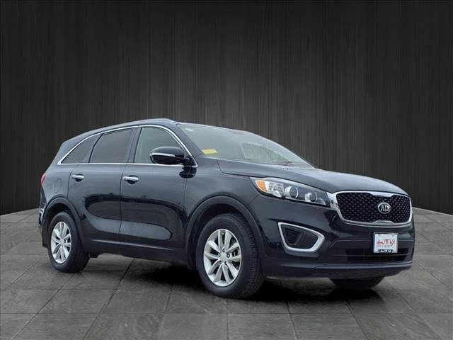 2017 Kia Sorento LX FWD photo