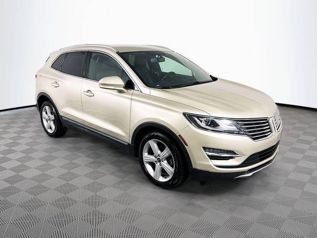 2017 Lincoln MKC Premiere FWD photo