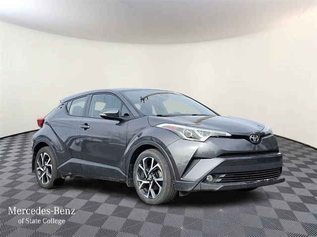 2018 Toyota C-HR XLE Premium FWD photo