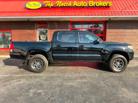 2016 Toyota Tacoma SR 4WD photo