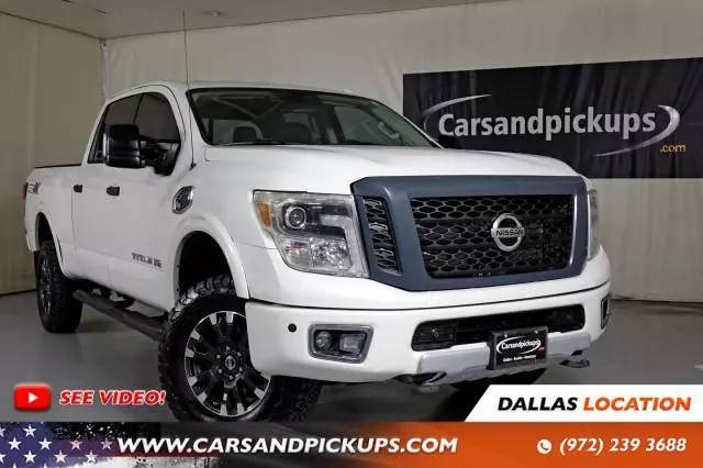 2017 Nissan Titan XD PRO-4X 4WD photo