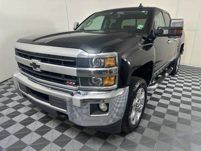 2018 Chevrolet Silverado 2500HD LTZ 4WD photo