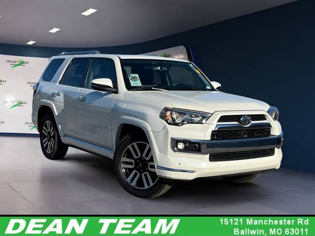 2017 Toyota 4Runner Limited RWD photo