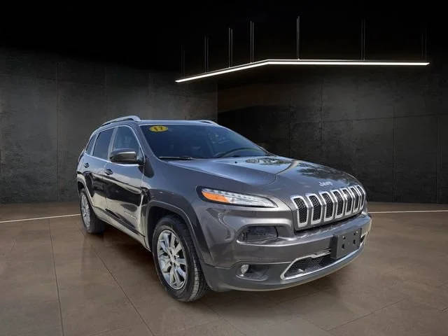 2017 Jeep Cherokee Limited 4WD photo