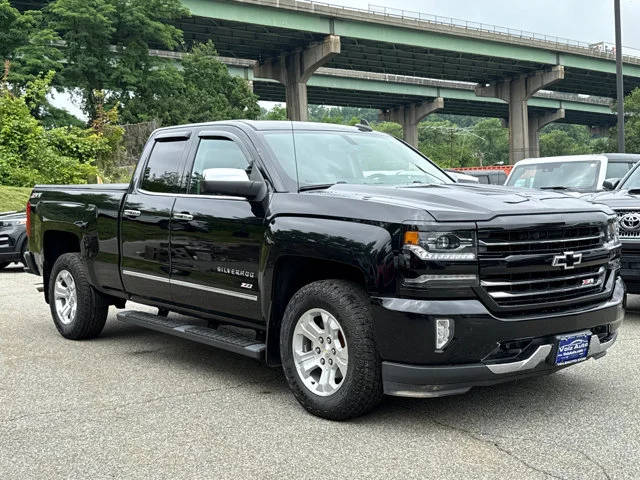 2018 Chevrolet Silverado 1500 LTZ 4WD photo