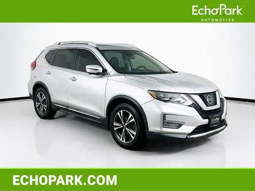 2017 Nissan Rogue SL FWD photo