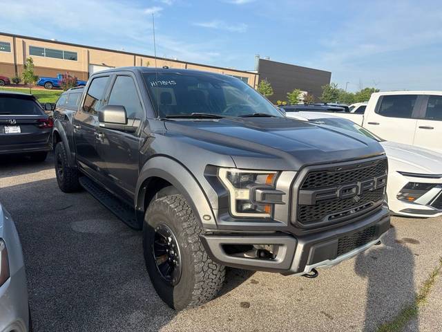 2017 Ford F-150 Raptor 4WD photo