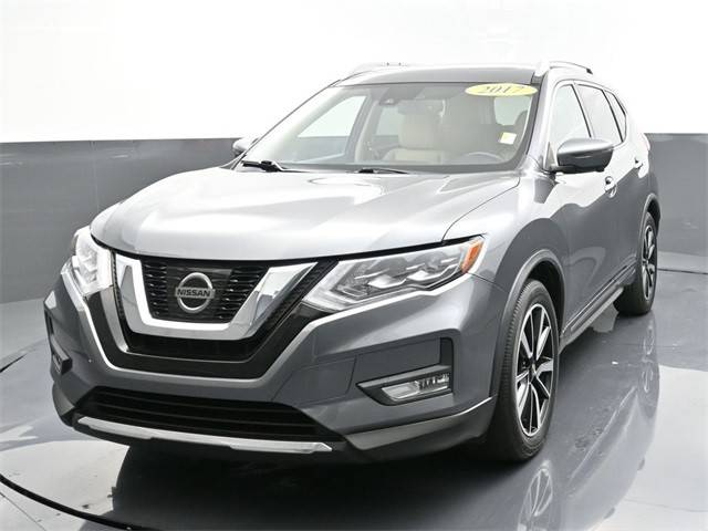 2017 Nissan Rogue SL FWD photo