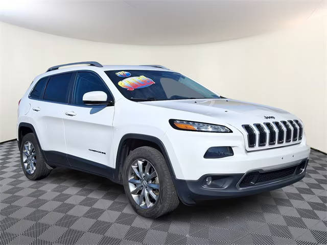 2017 Jeep Cherokee Limited 4WD photo