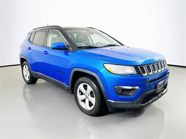 2018 Jeep Compass Latitude FWD photo
