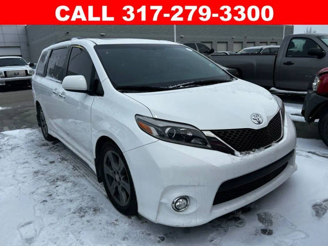 2017 Toyota Sienna SE Premium FWD photo