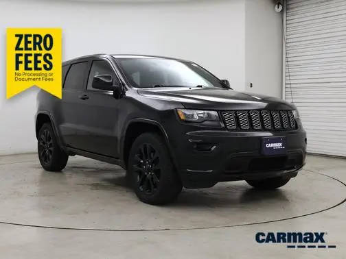 2017 Jeep Grand Cherokee Altitude 4WD photo