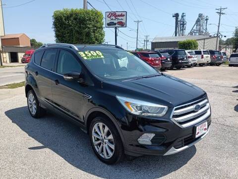 2017 Ford Escape Titanium 4WD photo