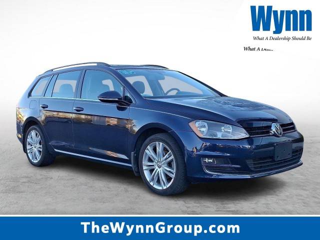 2015 Volkswagen Golf SportWagen TDI SE FWD photo