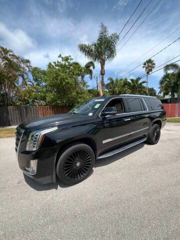 2017 Cadillac Escalade ESV Luxury RWD photo