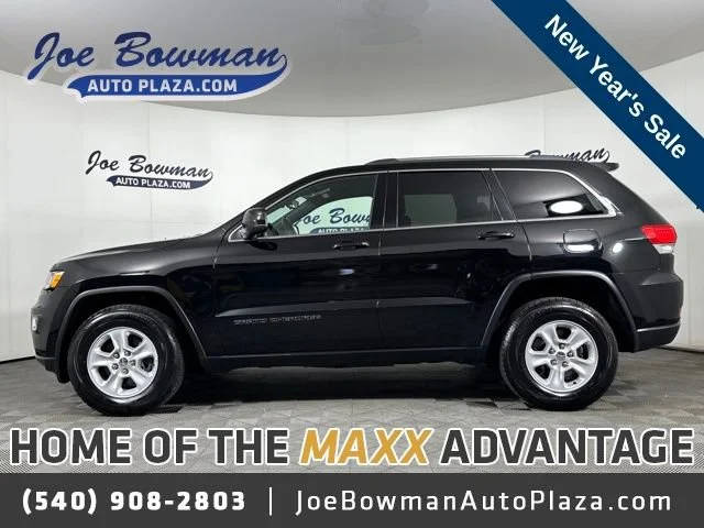 2017 Jeep Grand Cherokee Laredo 4WD photo