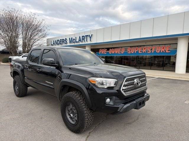2017 Toyota Tacoma TRD Off Road RWD photo