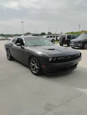 2015 Dodge Challenger SXT Plus RWD photo