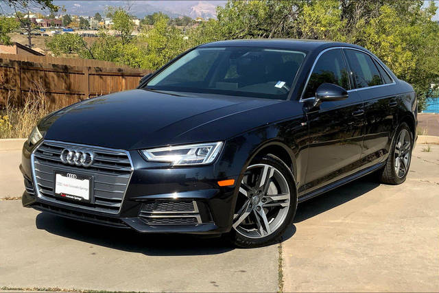 2018 Audi A4 Premium Plus AWD photo