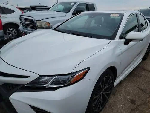 2018 Toyota Camry SE FWD photo
