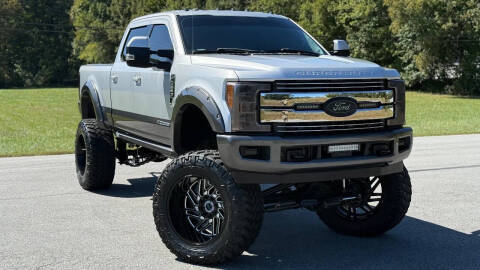 2017 Ford F-250 Super Duty Lariat 4WD photo