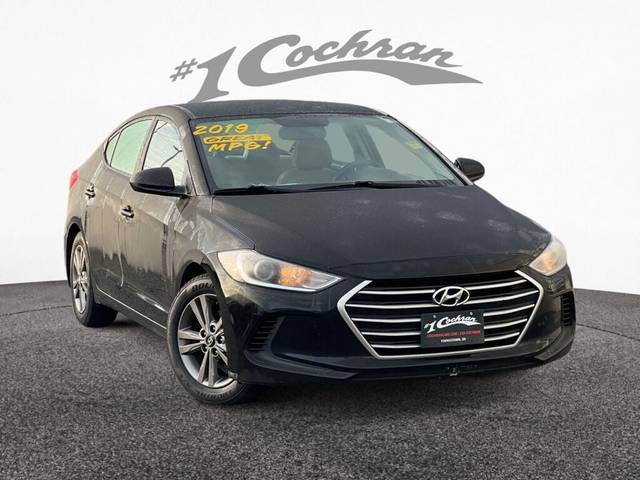 2018 Hyundai Elantra SEL FWD photo