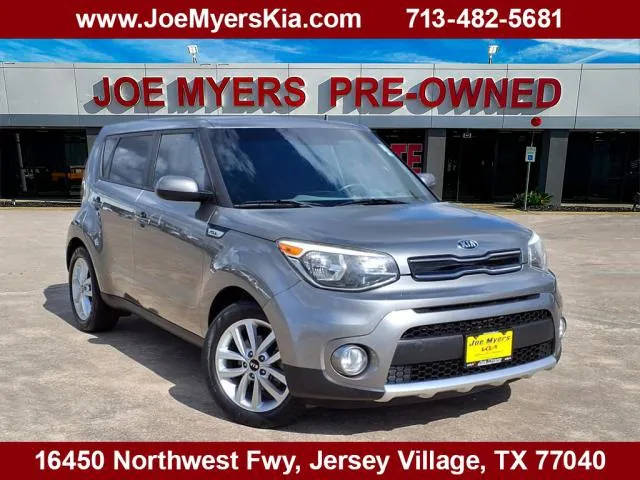 2017 Kia Soul + FWD photo