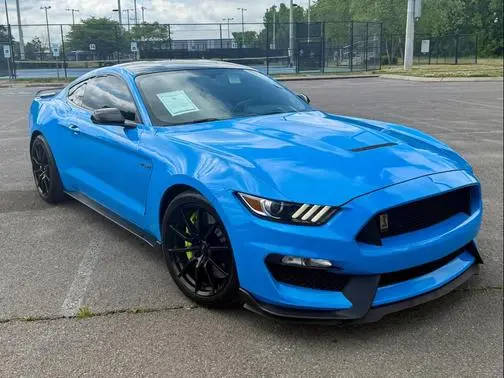 2017 Ford Mustang Shelby GT350 RWD photo