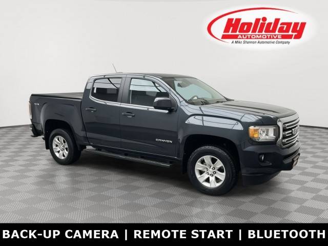 2017 GMC Canyon 4WD SLE 4WD photo