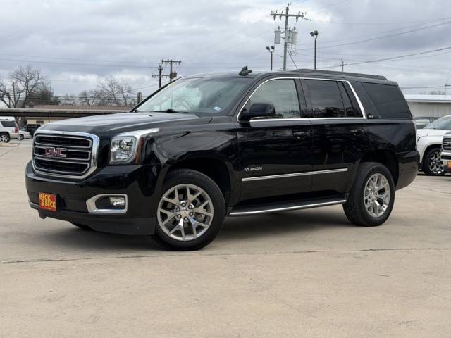 2017 GMC Yukon SLT RWD photo