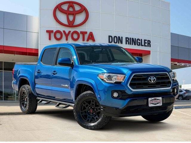 2017 Toyota Tacoma SR5 4WD photo