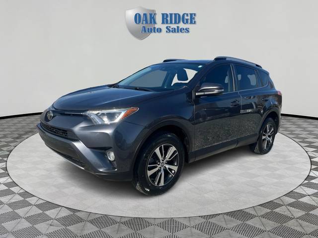 2017 Toyota RAV4 XLE AWD photo