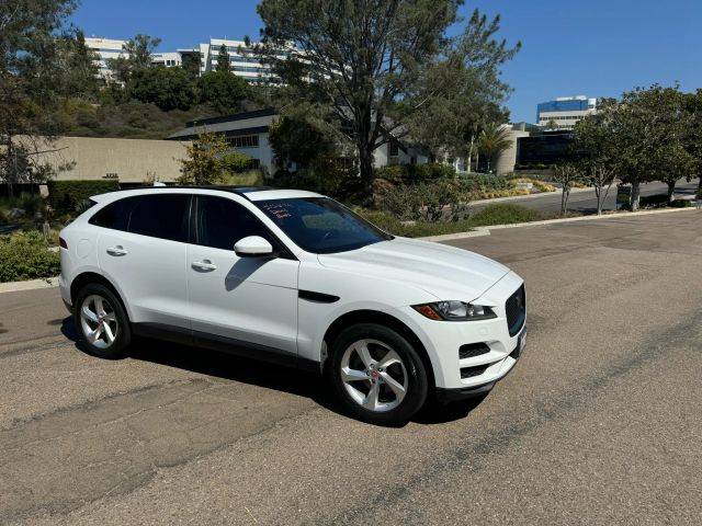 2018 Jaguar F-Pace 20d Premium AWD photo