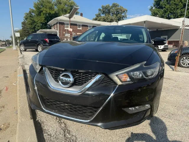 2017 Nissan Maxima SV FWD photo