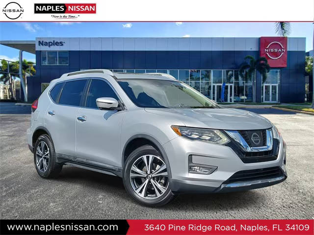 2017 Nissan Rogue SL FWD photo