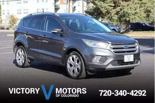 2017 Ford Escape Titanium 4WD photo