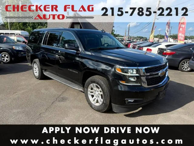 2017 Chevrolet Suburban LT 4WD photo