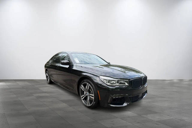2018 BMW 7 Series 750i RWD photo