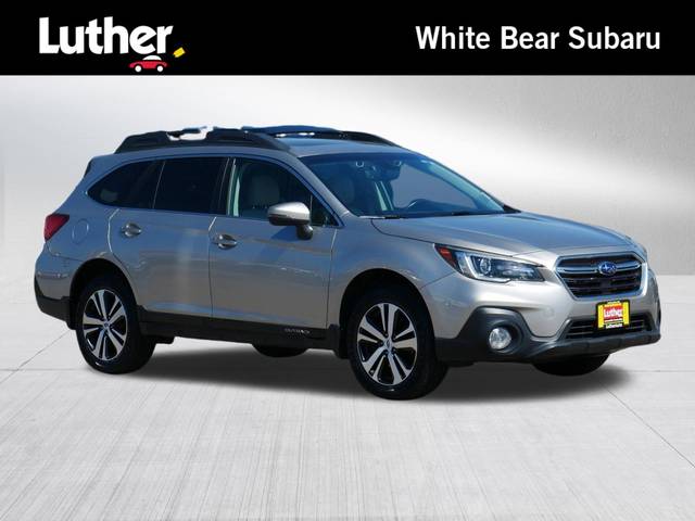2018 Subaru Outback Limited AWD photo